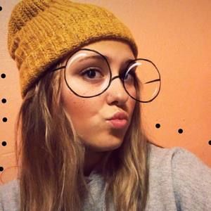 Meet your Posher, Pearl